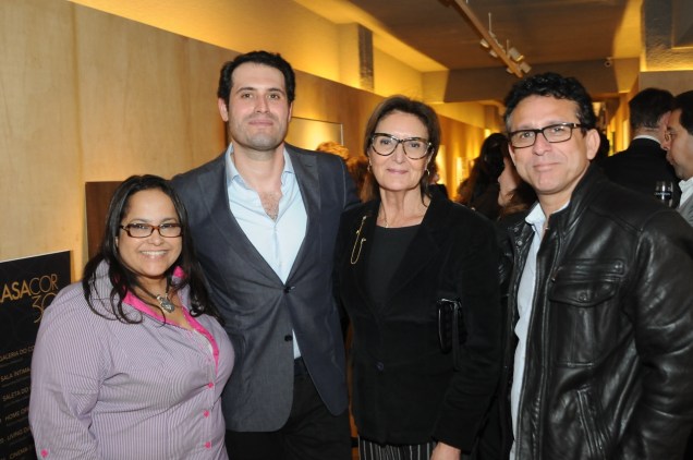 MAICON ANTONIOLLI E CRIS FERRAZ COM SIMONE E AMAURY GONÇALVES MAICON ANTONIOLLI E CRIS FERRAZ COM SIMONE E AMAURY GONÇALVES