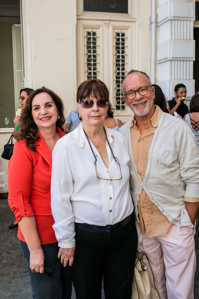 Isabela Teixeira da Costa, Anna Marina e Renato Loureiro Isabela Teixeira da Costa, Anna Marina e Renato Loureiro