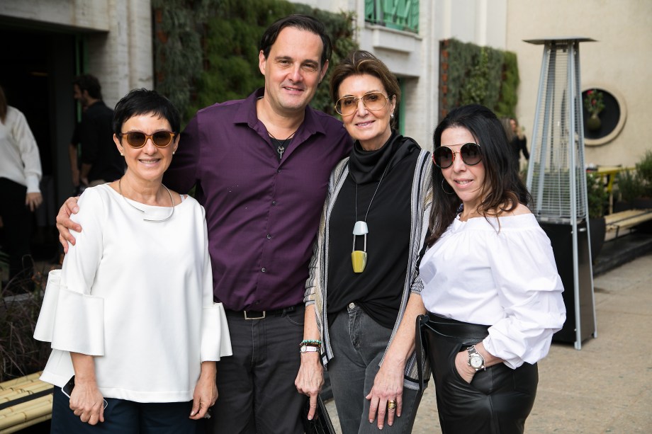 Livia Pedreira, Marcelo Lima, Cris Ferraz e Paola Ribeiro