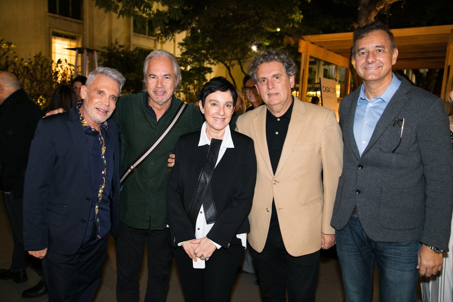 Leo Shehtman, Tuca Reinés, Livia Pedreira, Angelo Derenze e Olegario Sá