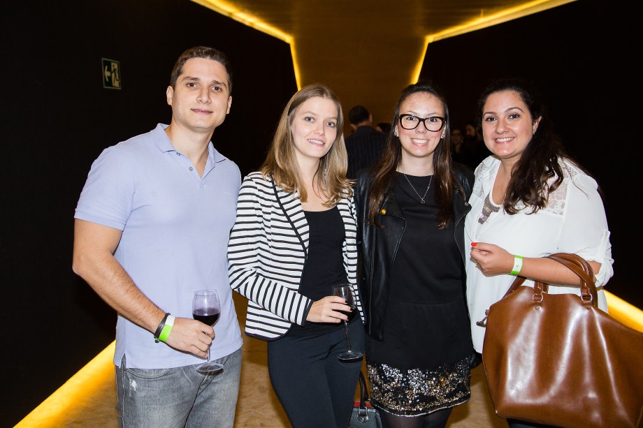 Bruno Quirino, Lais Vinhas, Cris Pradella e Thais Anastacio