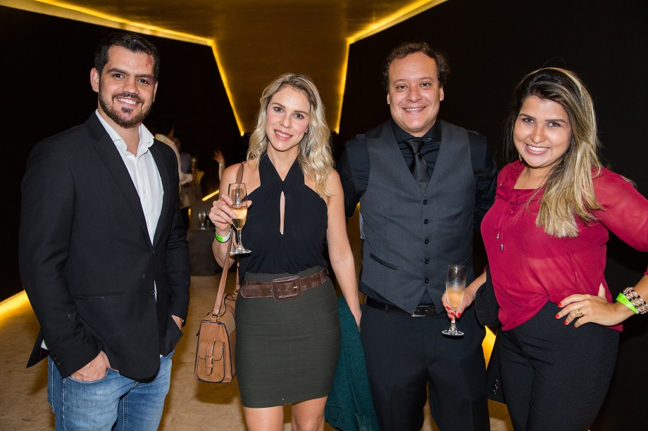 Rafael Giatti, Viviany Toschi, Felipe Putz e Fabricia Gonçalves