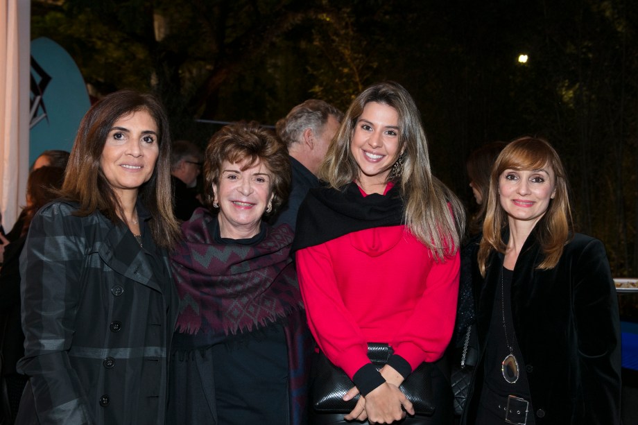 Vania Araujo, Judith Rosenhek, Bia Abreu e Andrea Marins