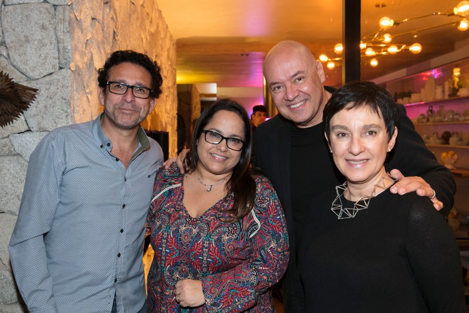 Amauri Gonçalves, Simone Gonçalves, Gilberto Cioni e Livia Pedreira