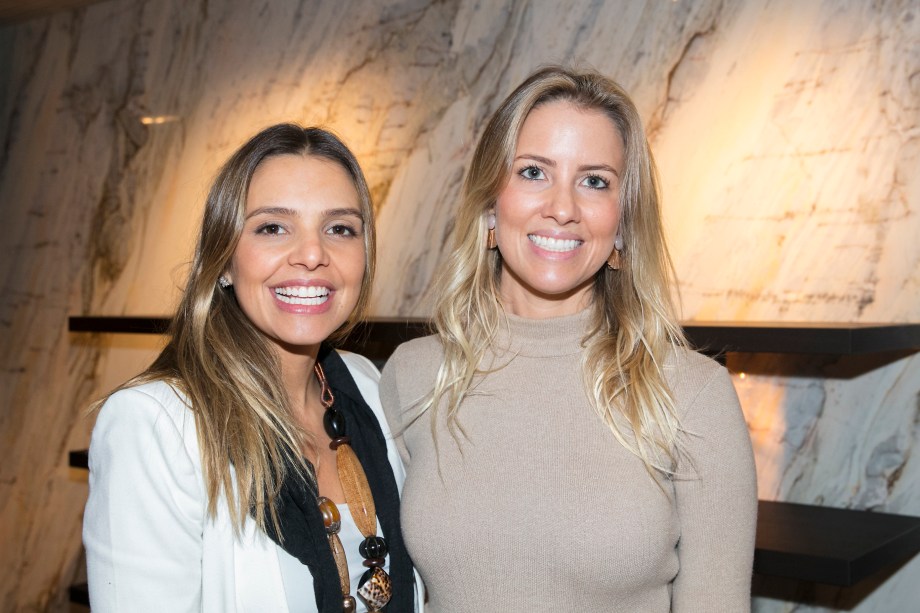 Juliana Zuppardo e Carolina Oliveira