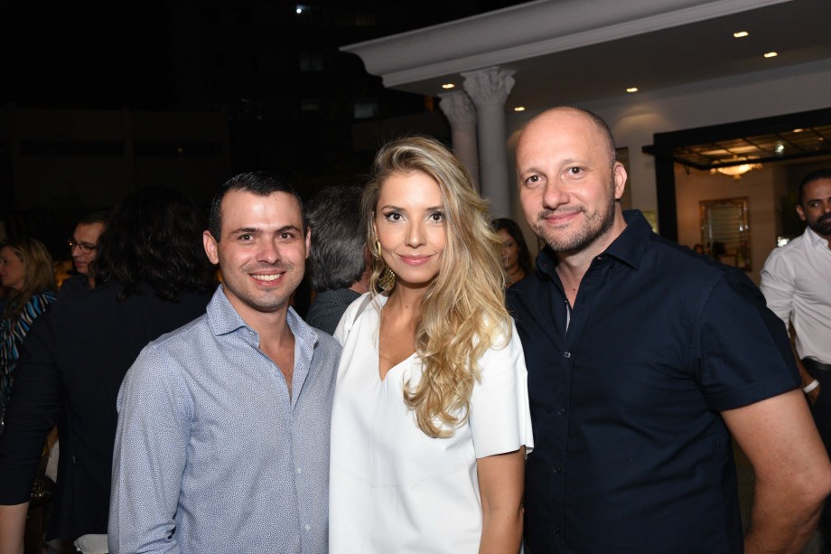 Rafael Santos, Carine Rocha e Raul Filho