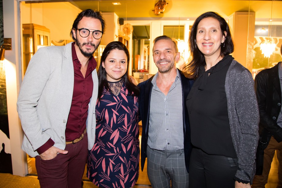 Ricardo Pessuto, Raquel Carvalho, José Marton e Fernanda Gibeli