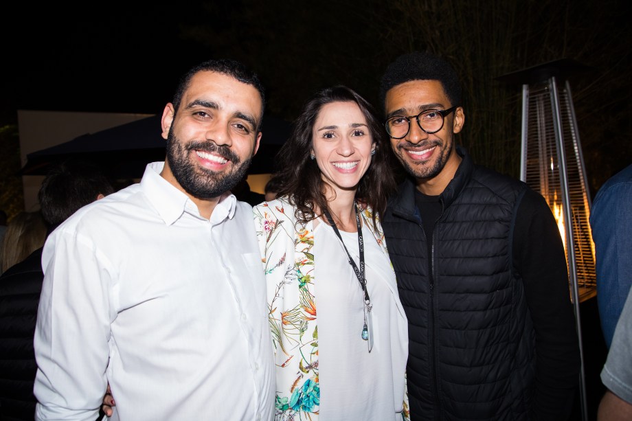 Alexandre Dantas De Menezes , Graziela De Caroli e Victor Santo