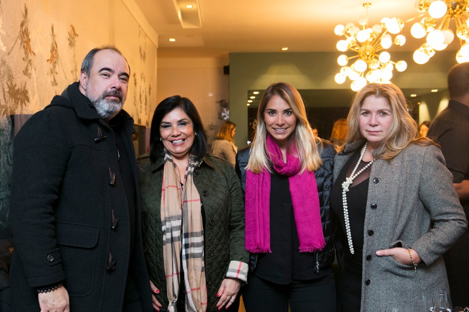 Fernando Santos, Fernanda Dunelli, Fran Angelim e Patrícia Hagobian