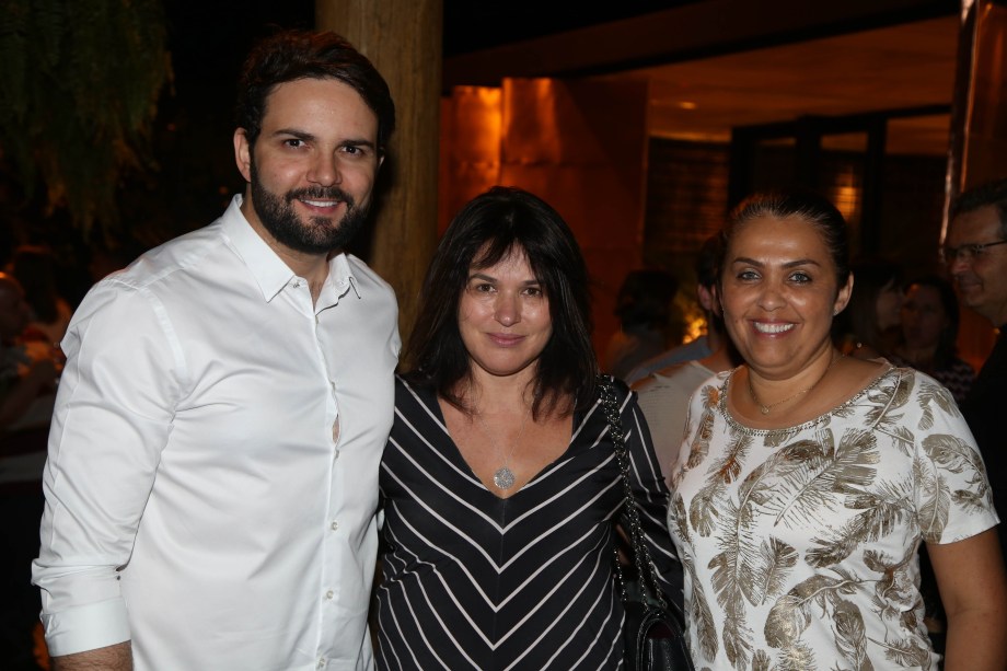 César Santos, Walléria Teixeira e Nelma Caixeta