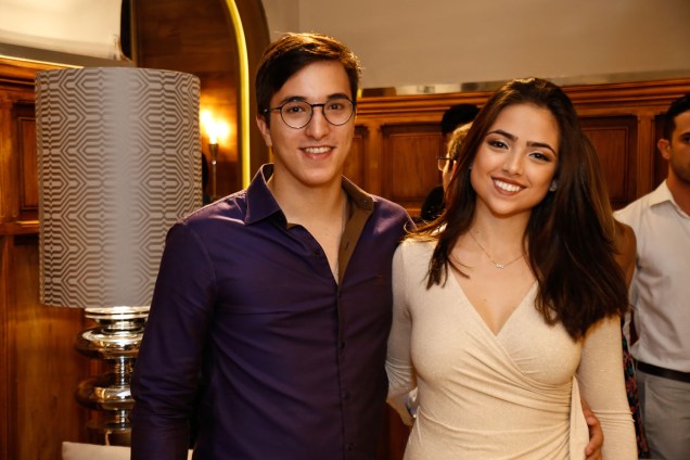<span>Victor Cavalcanti e Giovana Nepomuceno</span> <span>Victor Cavalcanti e Giovana Nepomuceno</span>