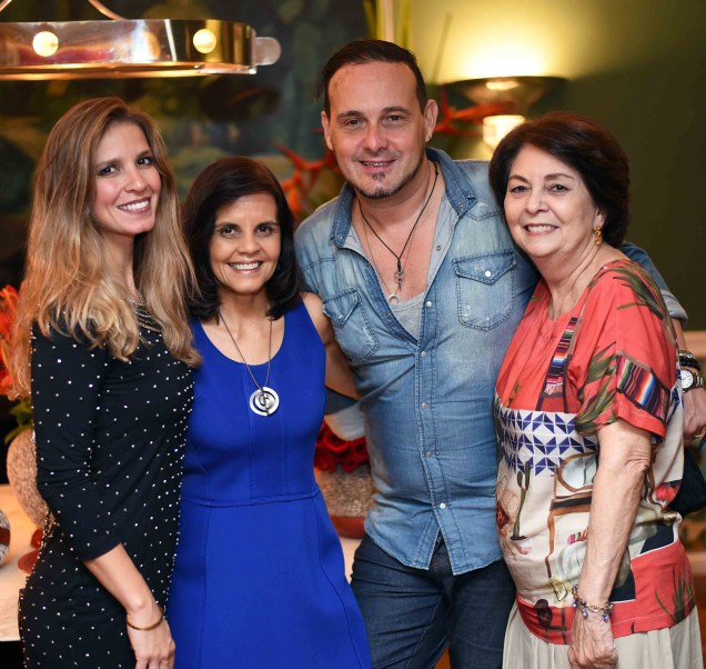 Aline Araujo, Angela Falcão, Lima e Suzete Ache Aline Araujo, Angela Falcão, Lima e Suzete Ache
