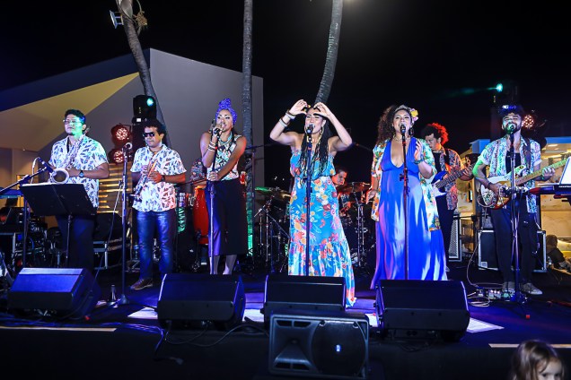 Lorena Nunes e Banda Lorena Nunes e Banda