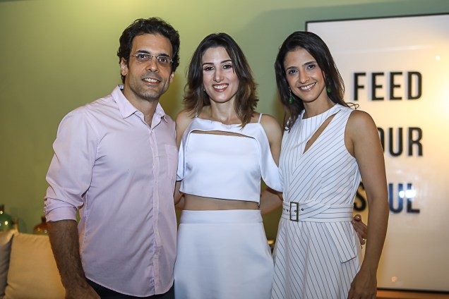 Rodrigo Studart, Brenda Rolim e Isabel Studart Rodrigo Studart, Brenda Rolim e Isabel Studart