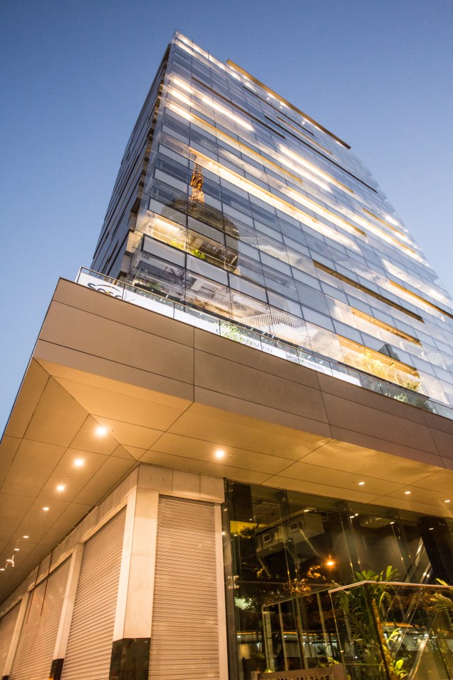 Assinado pelo Königsberger Vannucchi Arquitetos Associados, o prédio propõe o espaço como uma extensão da própria avenida Paulista. Assinado pelo Königsberger Vannucchi Arquitetos Associados, o prédio propõe o espaço como uma extensão da própria avenida Paulista.