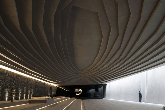 TUR, Tuerkei, Buyuk Cekmece, die Sancaklar Moschee in einem Vorort von Istanbul, Architektur von Emre Arolat Architects 2014 | TUR, Turkey, Buyuk Cekmece, the Sancaklar Mosque in a suburb of Istanbul, architecture by Emre Arolat Architects 2014 TUR, Tuerkei, Buyuk Cekmece, die Sancaklar Moschee in einem Vorort von Istanbul, Architektur von Emre Arolat Architects 2014 | TUR, Turkey, Buyuk Cekmece, the Sancaklar Mosque in a suburb of Istanbul, architecture by Emre Arolat Architects 2014