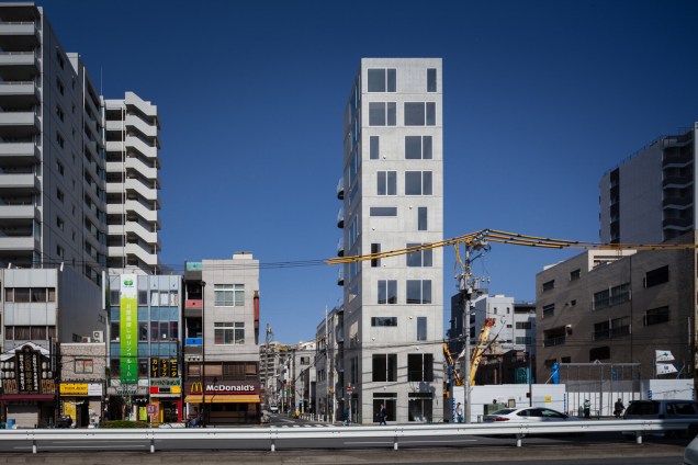 Tatsumi Apartment House: Hiroyuki Ito Architects Tatsumi Apartment House: Hiroyuki Ito Architects