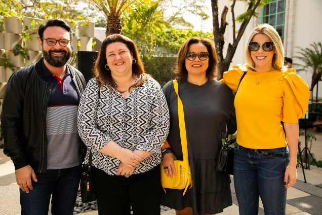 Bruno Carvalho, Fátima Barnabé, Catê Poli e Érica Salguero Bruno Carvalho, Fátima Barnabé, Catê Poli e Érica Salguero