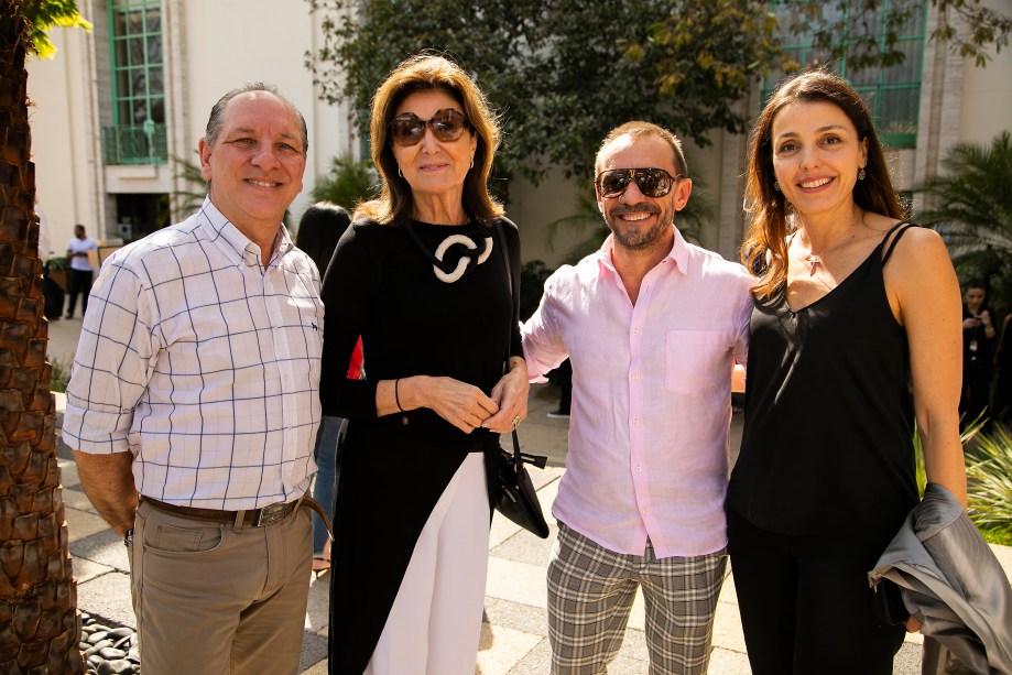 Roberto de Jesus, Cristina Ferraz, José Marton e Cristina Bava.