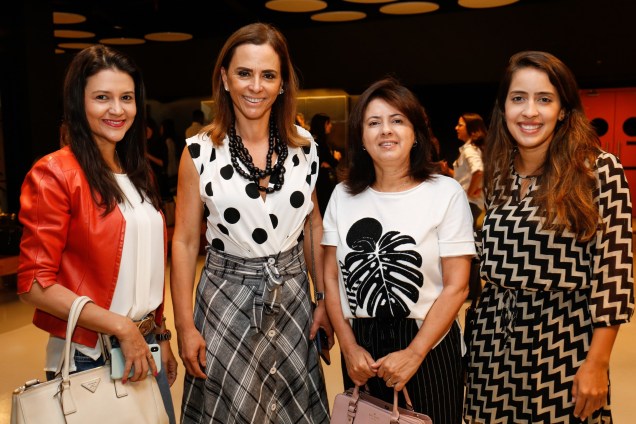 Juliana Couto, Denise Zuba, Sueli Ribeiro e Carol Caixeta