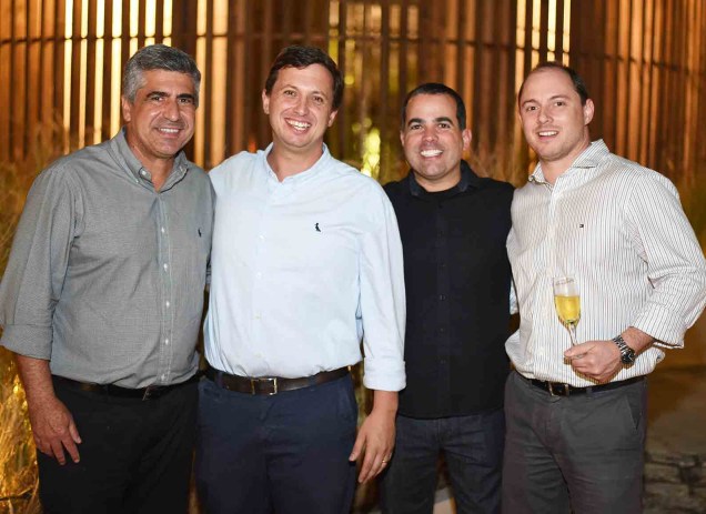 Wagner Lofare, José Carlos, Duda Porto e Bruno Carone Wagner Lofare, José Carlos, Duda Porto e Bruno Carone