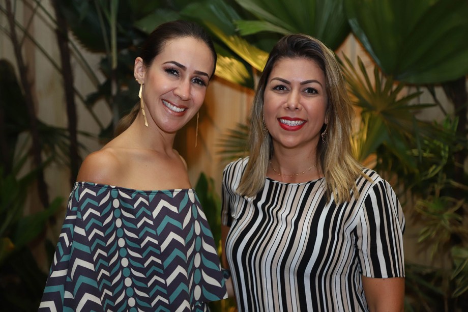 Flávia Carvalho e Adriana Vasconcelos