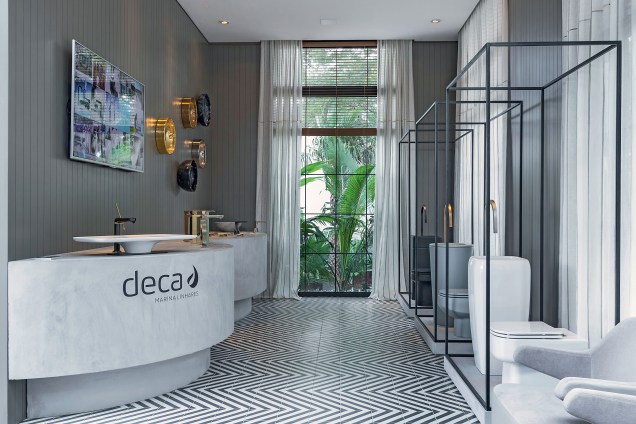 CASACOR São Paulo 2016 - Marina Linhares. A designer de interiores trouxe referências da Bauhaus para compor uma casa completa em 200 m². Marina expôs os produtos da marca como obras de arte em um espaço-conceito marcado por linhas retas. CASACOR São Paulo 2016 - Marina Linhares. A designer de interiores trouxe referências da Bauhaus para compor uma casa completa em 200 m². Marina expôs os produtos da marca como obras de arte em um espaço-conceito marcado por linhas retas.