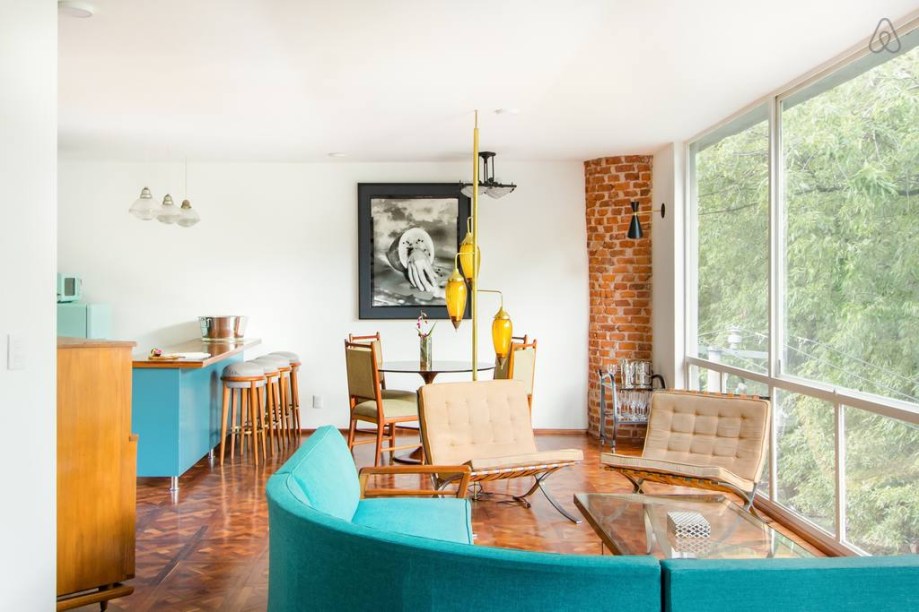 Casa espetacular com uma experiência artística - Aprecie as pinturas, os móveis e cada detalhe dessa casa. Aproveite também para tomar sua bebida favorita no jardim do terraço observando um lindo pôr do sol. - https://www.airbnb.mx/rooms/plus/24151639?adults=1&guests=1&location=Mexico%20City%2C%20Mexico&s=p6AbLiXP