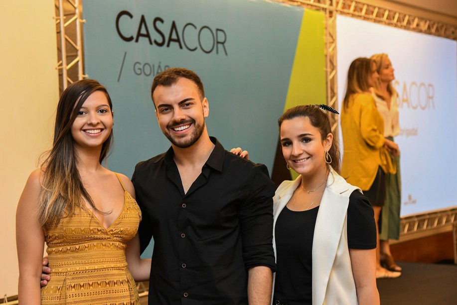 Nathalia de Freitas, Matheus Vieira e Helena Abreu