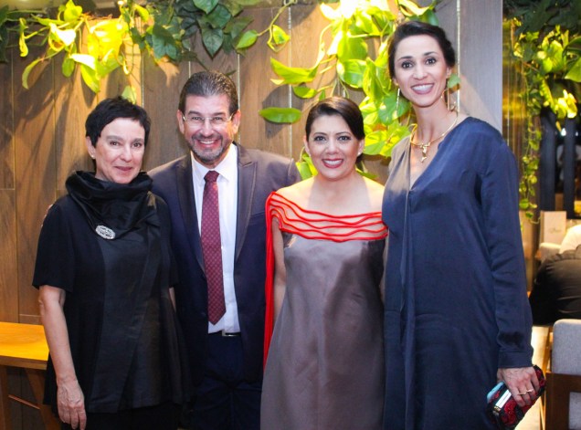 Livia Pedreira, Quito Velascol, Graciela Anglarill e  Graziela de Caroli