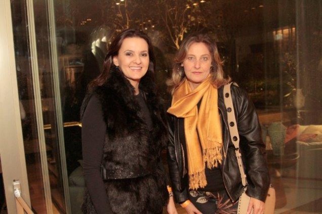 Juliana Zem e Zelita Majewski Juliana Zem e Zelita Majewski