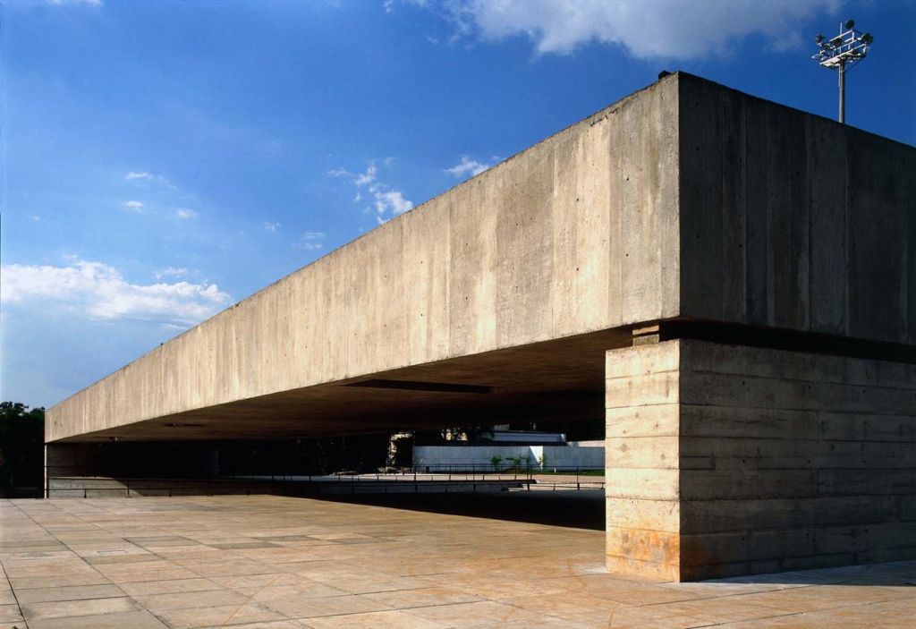 mube paulo mendes da rocha brutalismo brasil sao paulo museu arquitetura