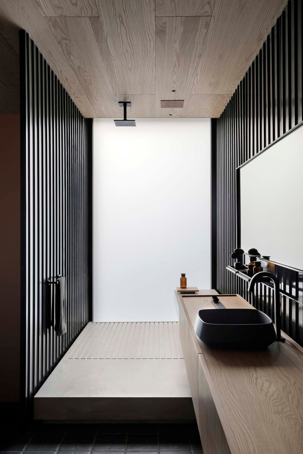 salvio-moacir-jr-casa-oak-casacor-sp-2019-denilson-machado-11 projeto de Moacir Schmitt Jr. e Sálvio Moraes Jr para a CASACOR São Paulo 2019 Leia mais em: https://beta-develop.casacor.abril.com.br/?p=102545&preview=true