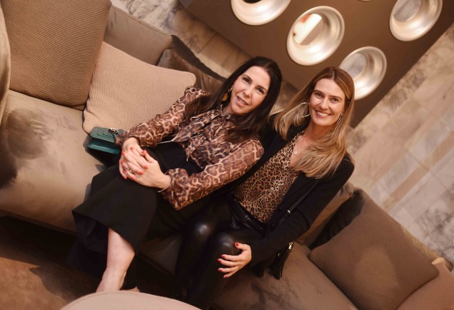 Paola Ribeiro e Gilda Tostes Paola Ribeiro e Gilda Tostes