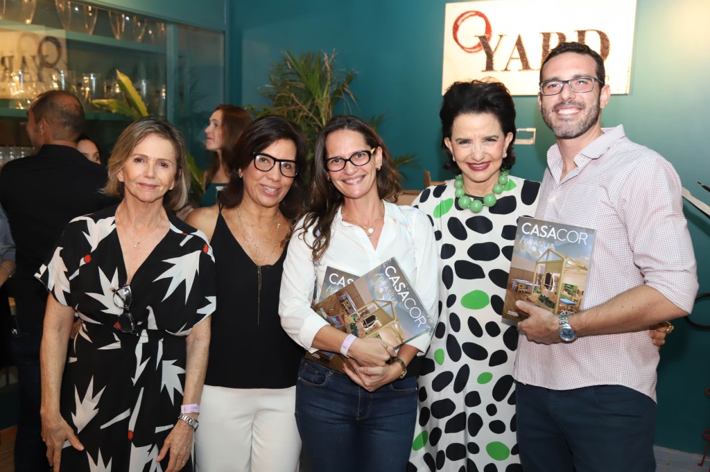 Sheila Podestá, Eliane Martins, Raquel Beck, Rodrigo Xavier e Moema Leão – crédito Gilberto Cardoso Sheila Podestá, Eliane Martins, Raquel Beck, Rodrigo Xavier e Moema Leão – crédito Gilberto Cardoso