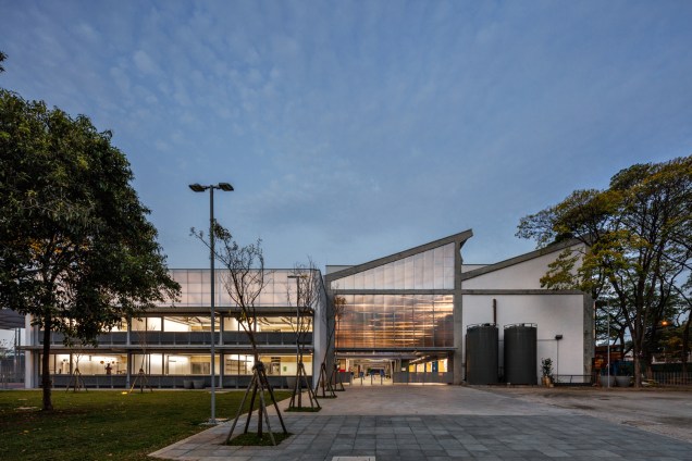 Beacon School, da parceria entre Andrade Morettin Arquitetos e GOAA (Gusmão Otero Arquitetos Associados). Beacon School, da parceria entre Andrade Morettin Arquitetos e GOAA (Gusmão Otero Arquitetos Associados).