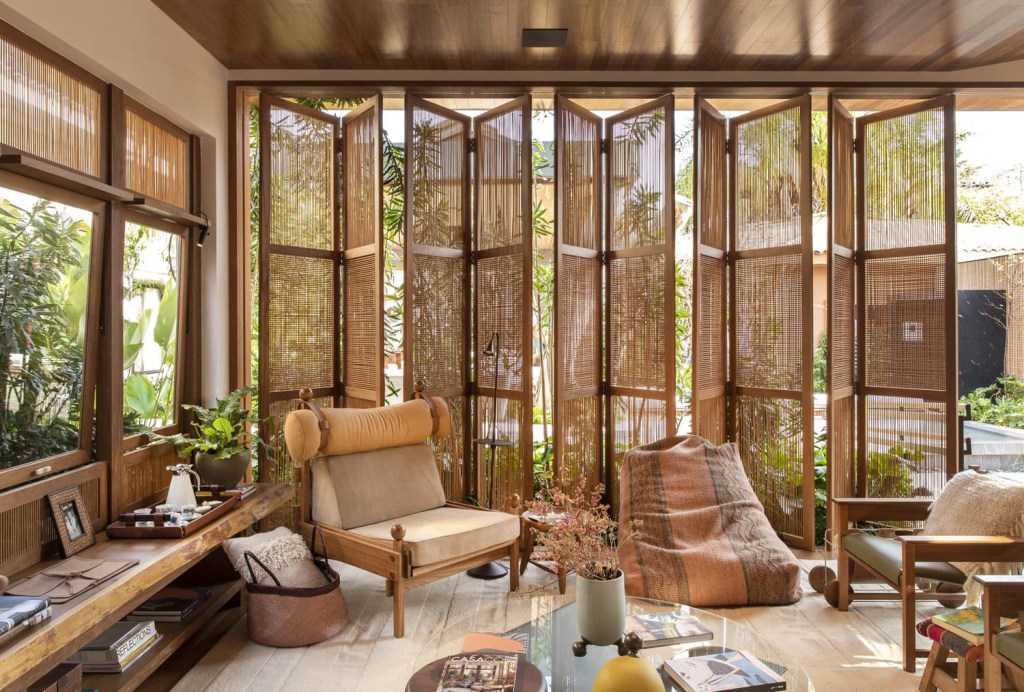 The-Essential-Loft-Floorplan-Cacau-Ribeiro-Interiores-Casacau-Photo-Felipe-Araujo-Yellowtrace-03 Loft Essencial. Cacau Ribeiro - CASACOR Ribeirão Preto 2019
