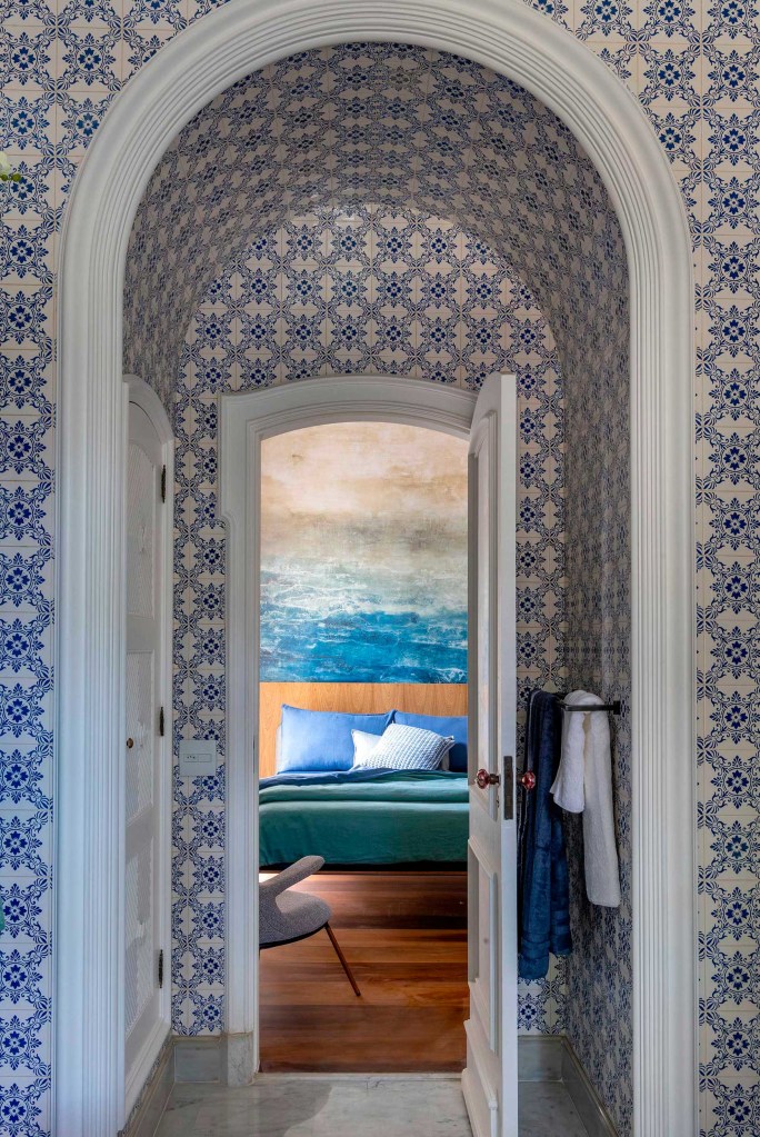 Angela Leite Barbosa e Daniel Marques Mendes – Suíte de Hóspedes casacor rio de janeiro 2021 rj ambientes decoração arquitetura mostras angela leite barbosa daniel marques mendes suite hospedes