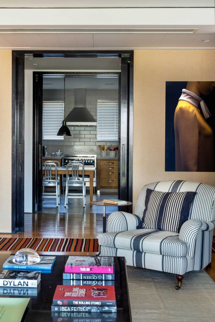 Beto Figueiredo Luiz Eduardo Almeida reforma apartamento rio de janeiro casacor rj 2021 elenco profissionais cozinha sala de jantar gourmet