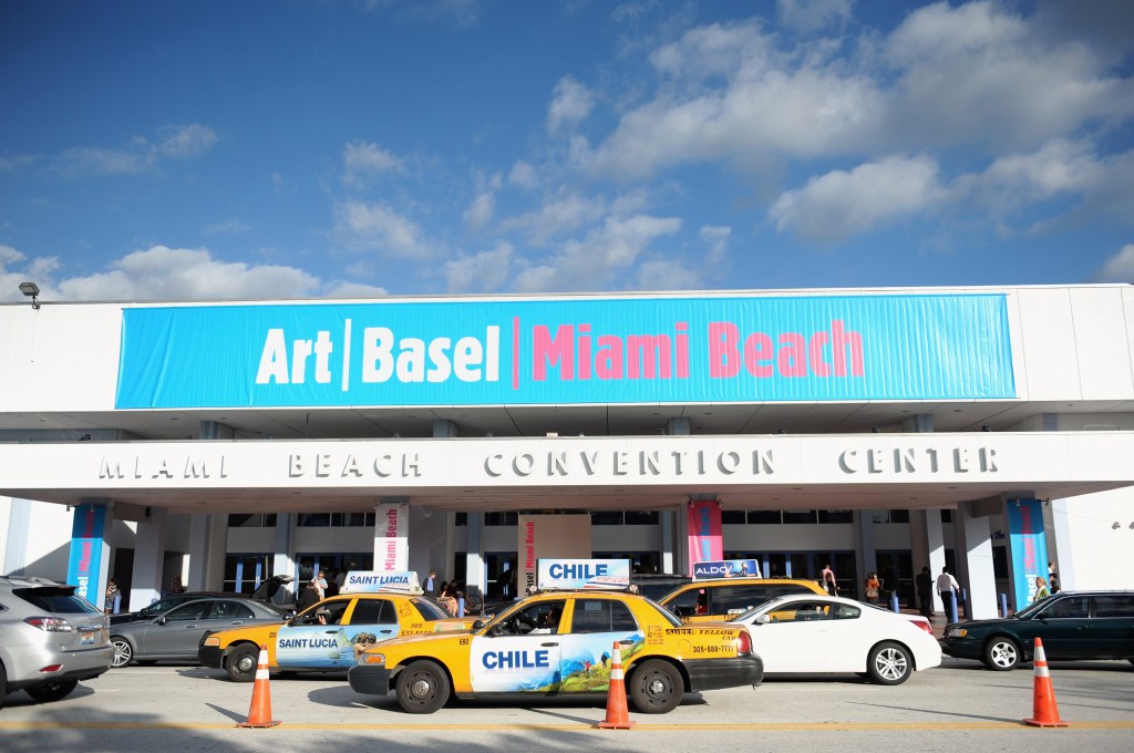 Celebrities Attend Art Basel Miami Beach – November 30, 2011 Art Basel Miami Beach, 2011