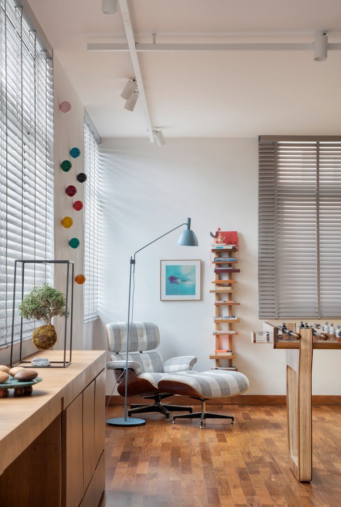 Cozinha, apartamento, são paulo, decoração, ideias, colorido, loft nova-iorquino, base neutra, paleta de cores suave, moderno, cosmopolita