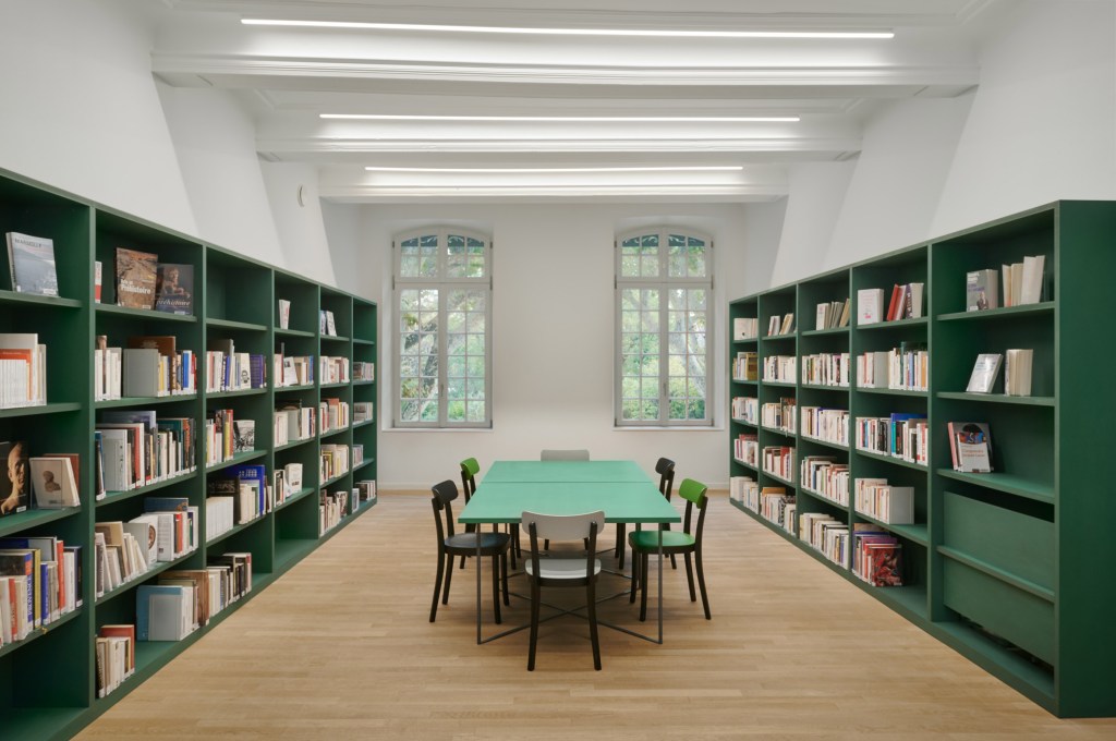 paleta de cores em verde e branco biblioteca francesa paleta de cores em verde e branco biblioteca francesa