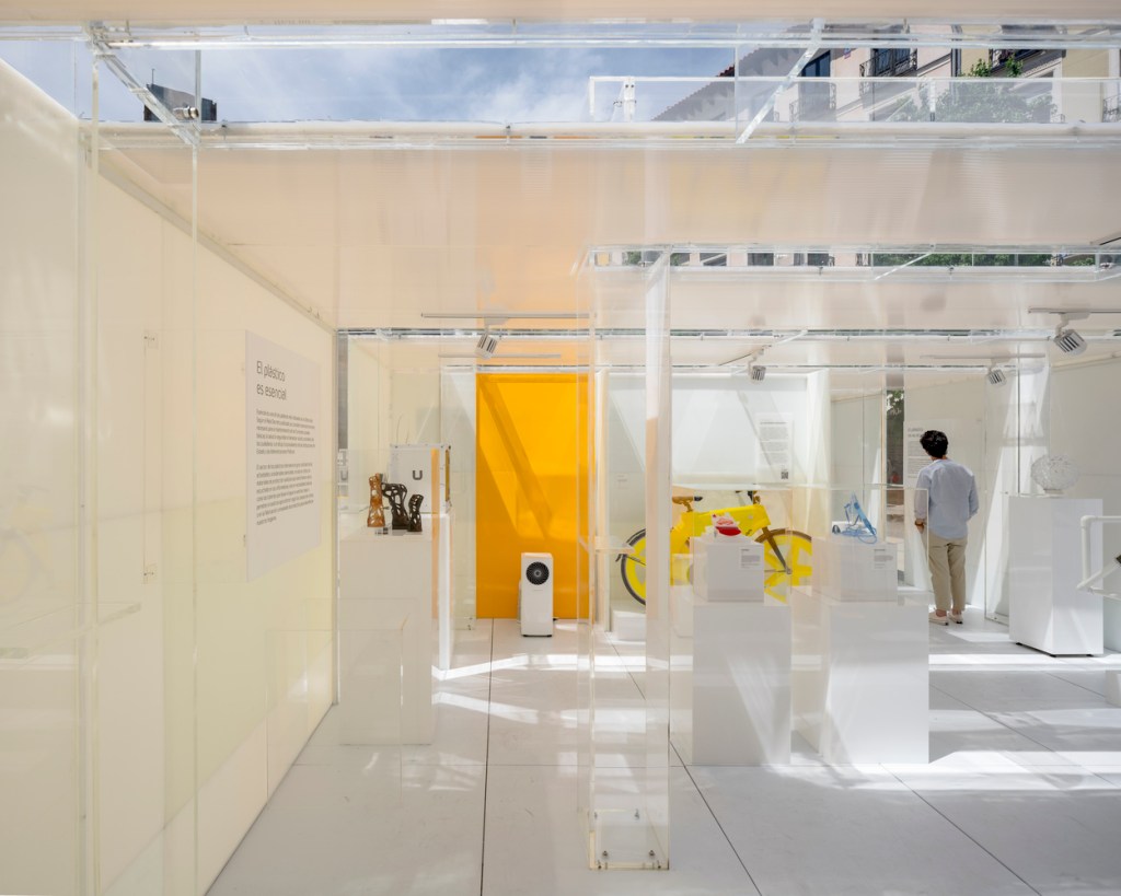 3-museu-de-plastico-sustentavel-espanha-foto-miguel-de-guzman-e-rocio-romero museu do plástico madri espanha sustentabilidade arquitetura construção