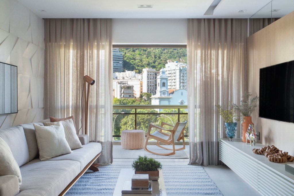 apartamento-up3-lagoa3 (1) No Rio, apartamento com vista e decoração atemporal