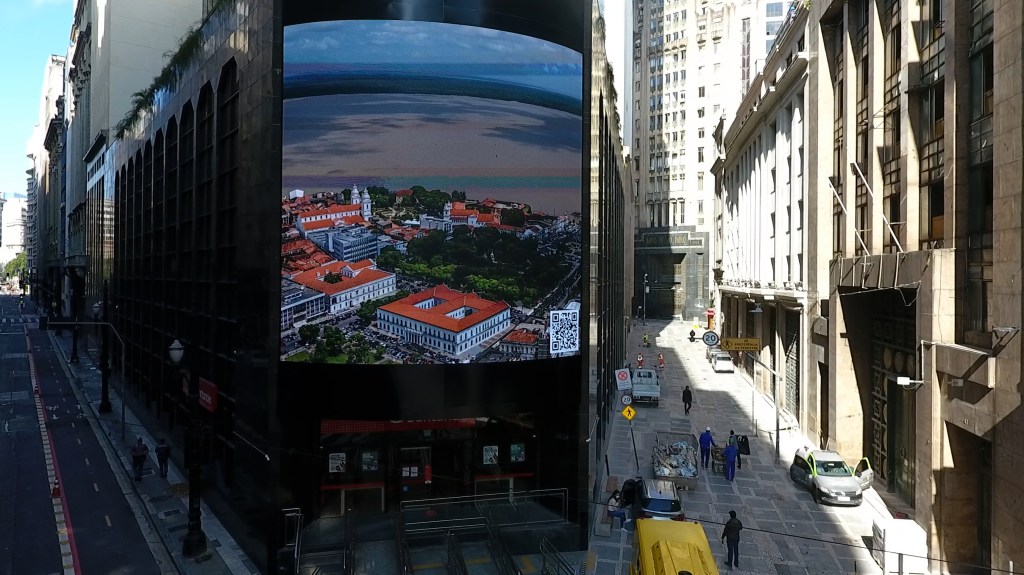 painel-fotografia-centro-de-sao-paulo-sp-credito-Amanda-Leite-2 fotografia foto tuca reinés são paulo santander fachada avenida cidade brasil paisagem