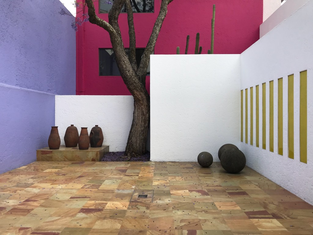 Casa Gilardi Casa-estúdio, 1948, Cidade do México, MX - Luis Barragán