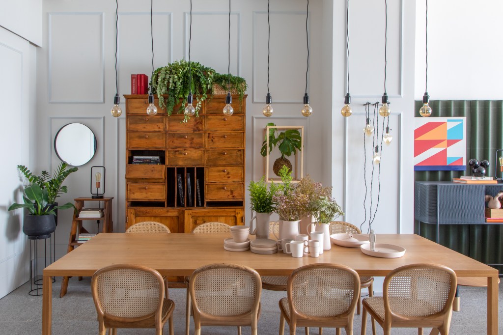 Cadeiras de palha se destacam em 14 ambientes da CASACOR