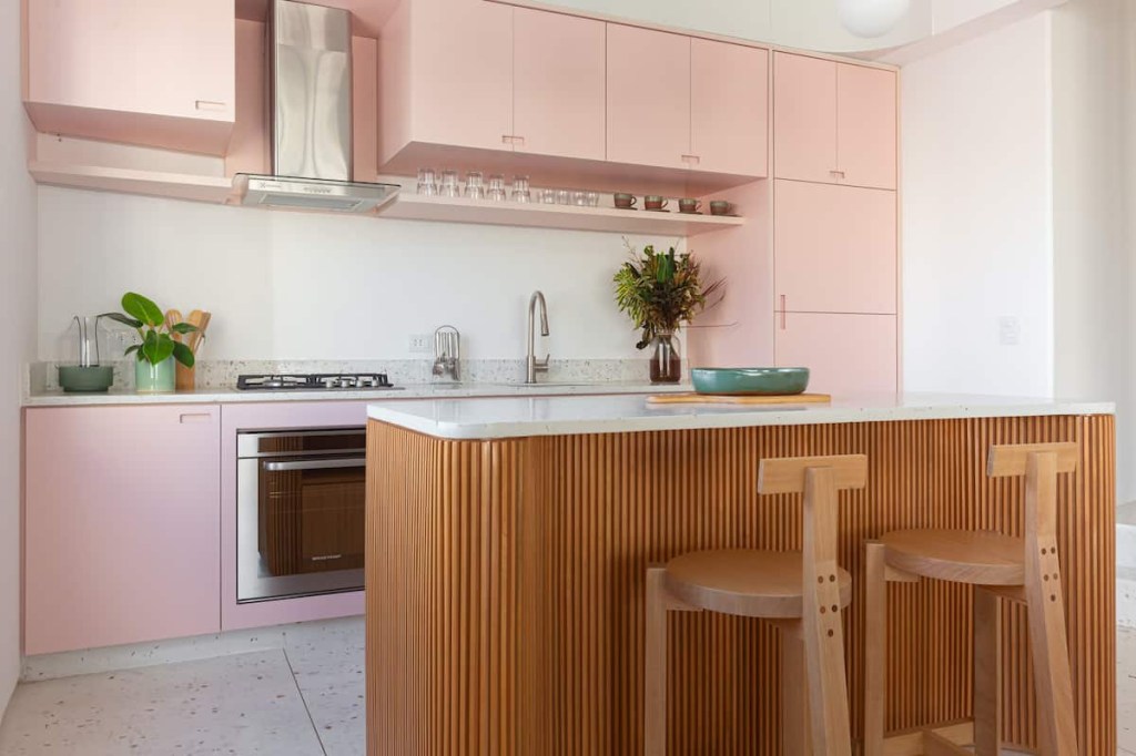 apartamento colorido airbnb apartamento colorido airbnb