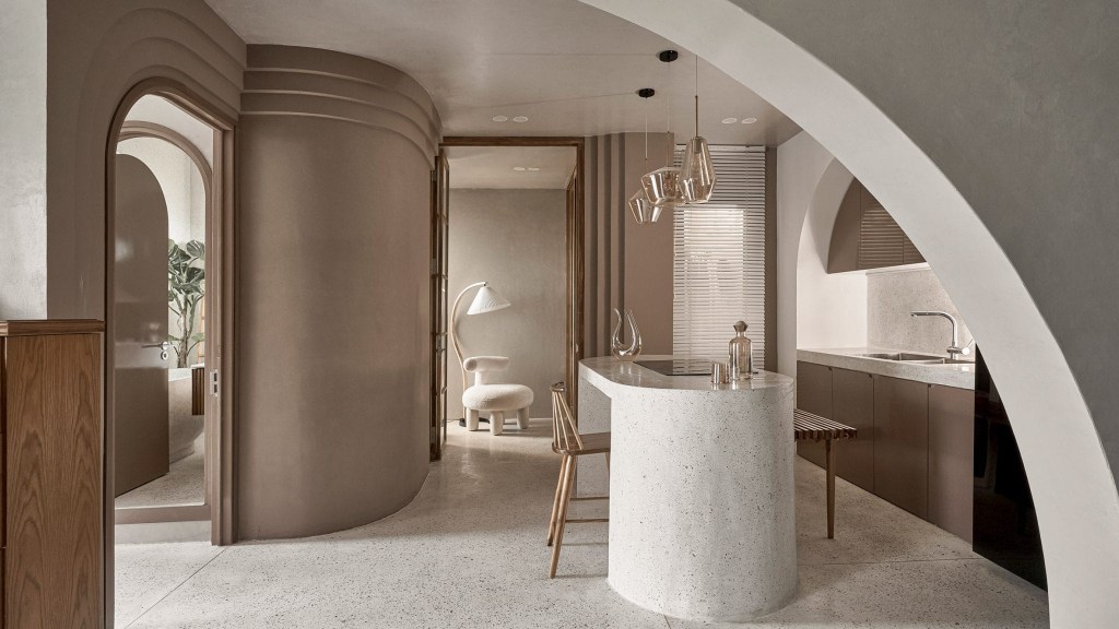 brown-box-house-limdim-house-studio-vietnam-interiors_dezeen_hero-2048×1152 apartamento; decoração; arquitetura; vietna; paleta de cores claras;