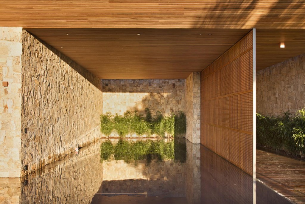 casa-de-fazenda277 Casa de Fazenda no Rio de Janeiro foi assinada por Intown Arquitetura
